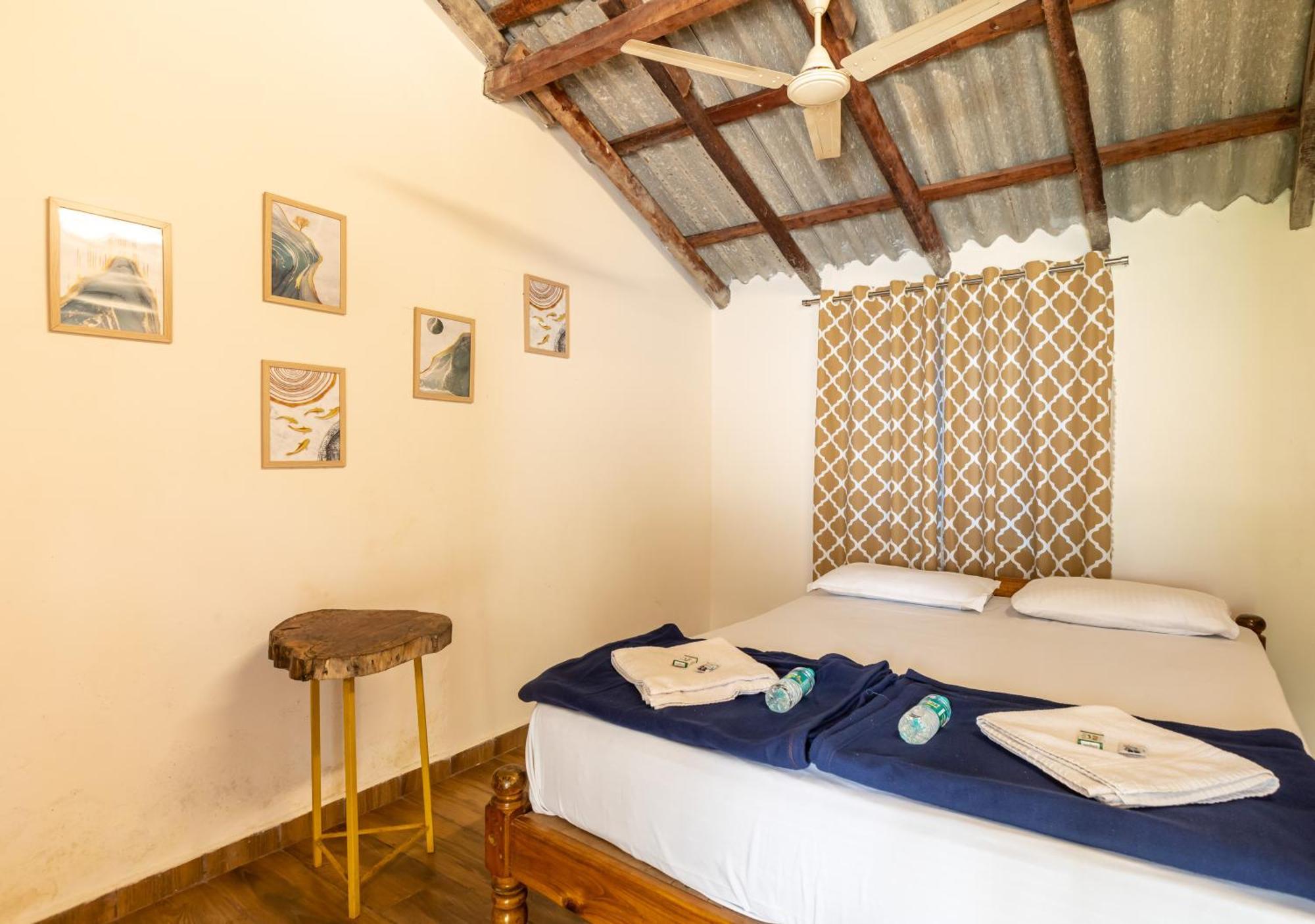 Sunset Cafe Beach Stay Gokarna  Exterior foto